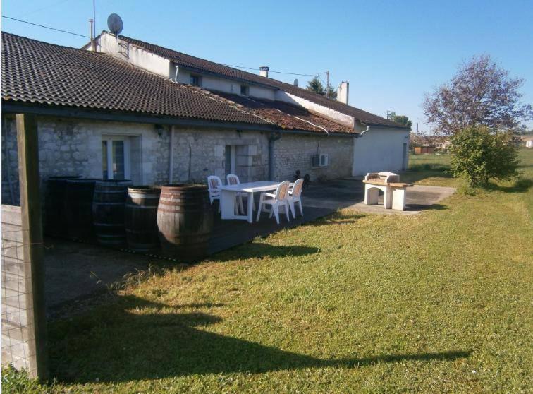 La Pommeraie Jonzac Exterior foto